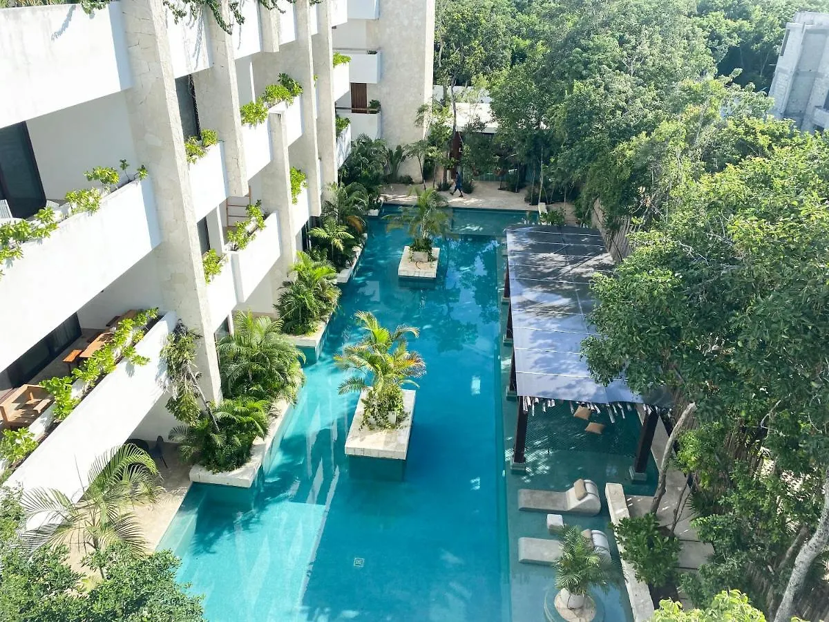 Omara Condo Tulum Pueblo Mexico