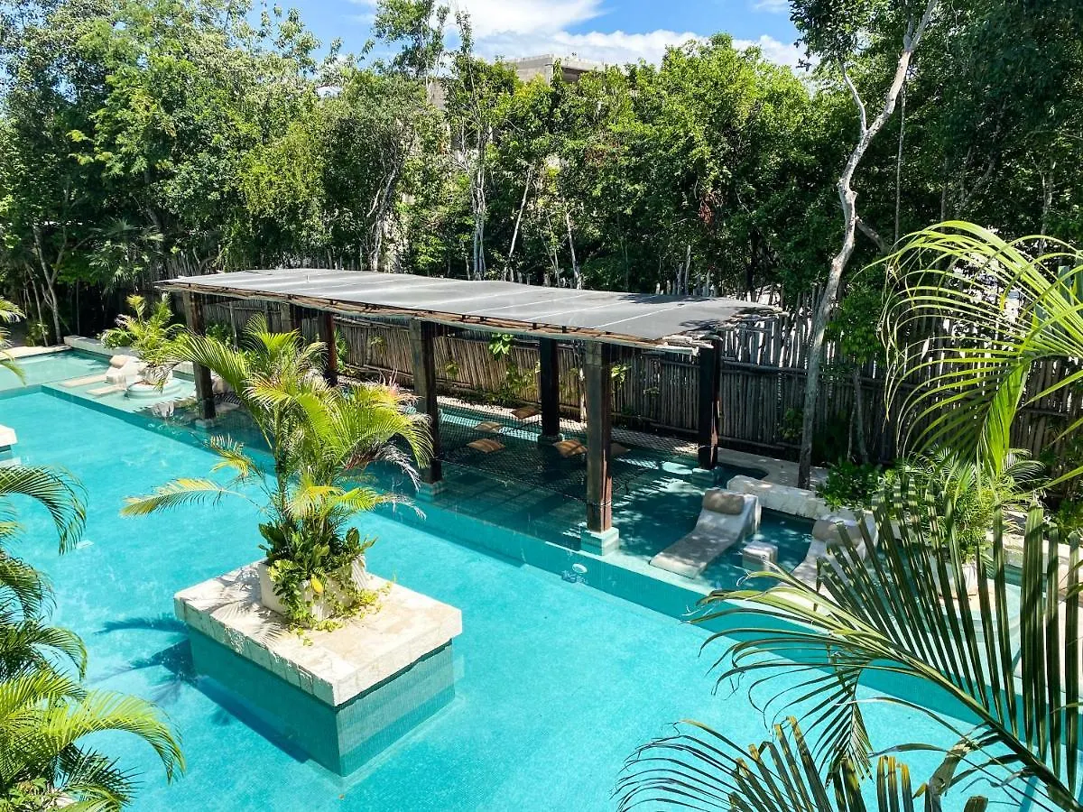 Omara Condo Tulum Pueblo 0*,  Mexico